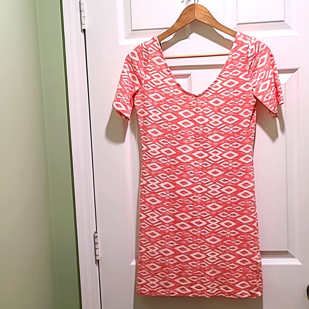 Short Body Con Aztec Print Dress